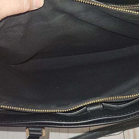 Tory Burch Robinson large saffiano leather Tote bag - Picture 15 of 16